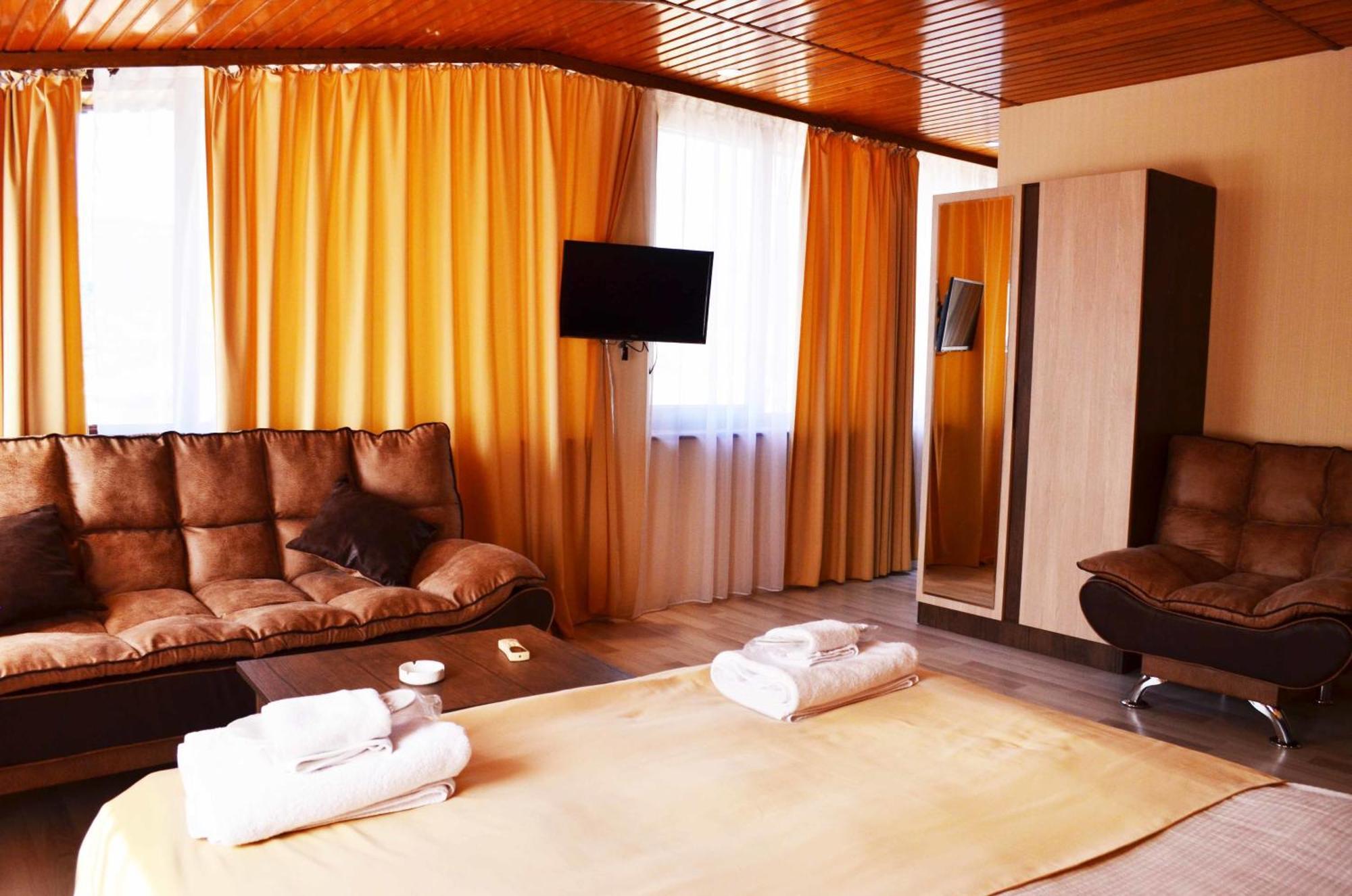 Bonus Hotel Tbilisi Room photo