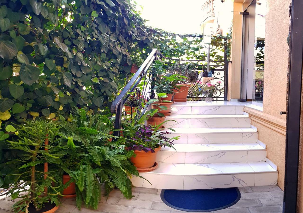 Bonus Hotel Tbilisi Exterior photo