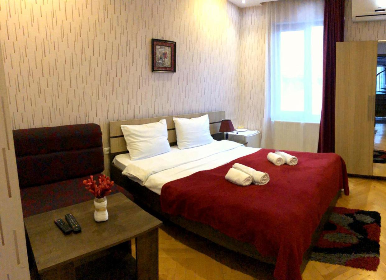 Bonus Hotel Tbilisi Exterior photo